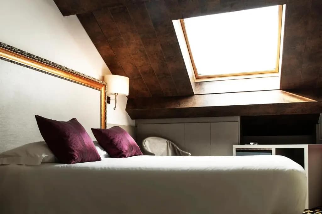 Superior room