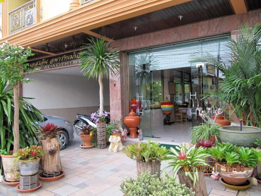 Hotel photo 12
