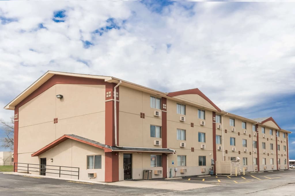 Hotel photo 1