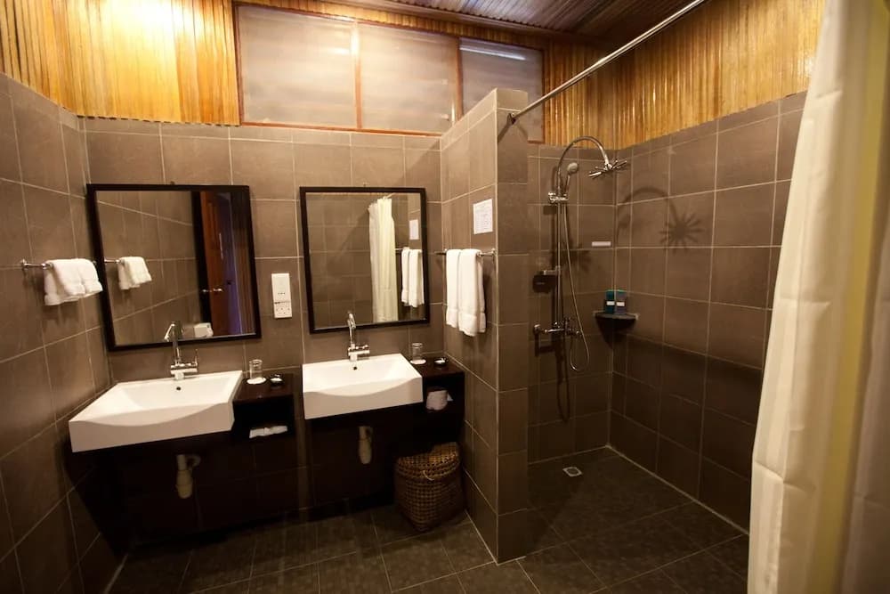 Double Villa with ocean view full double bed