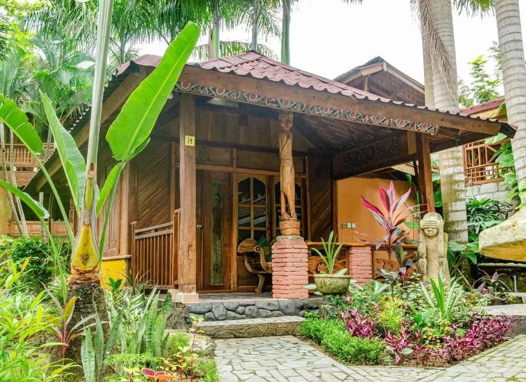 Villa with garden view