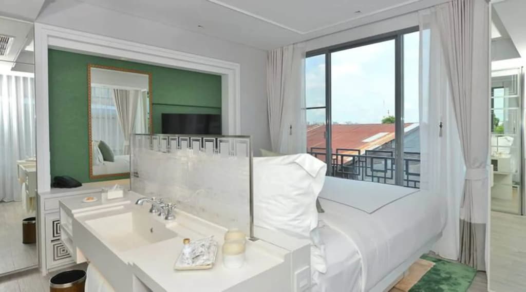 Hotel photo 11