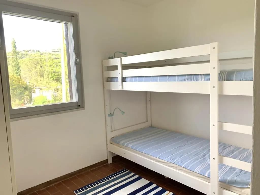 3 Bedrooms Cottage