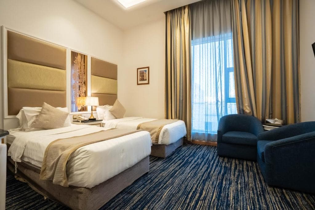 Deluxe Double room twin beds