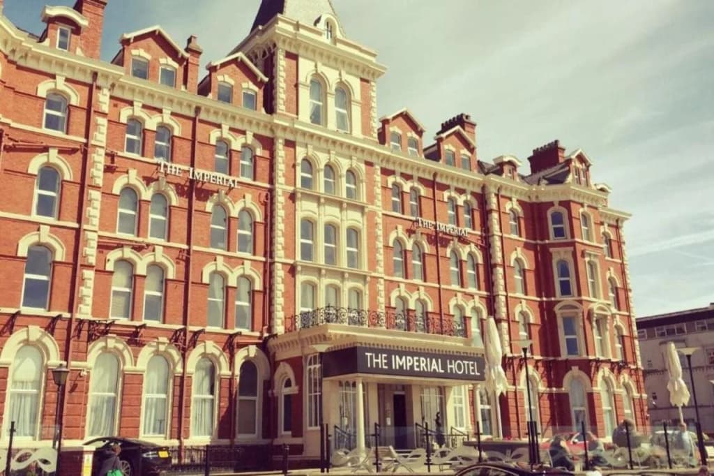 Hotel photo 1
