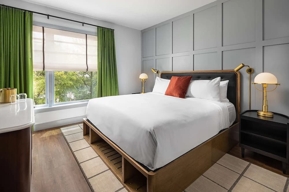 Double room full double bed