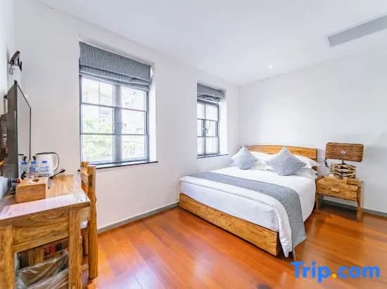 4 Bedrooms Standard room