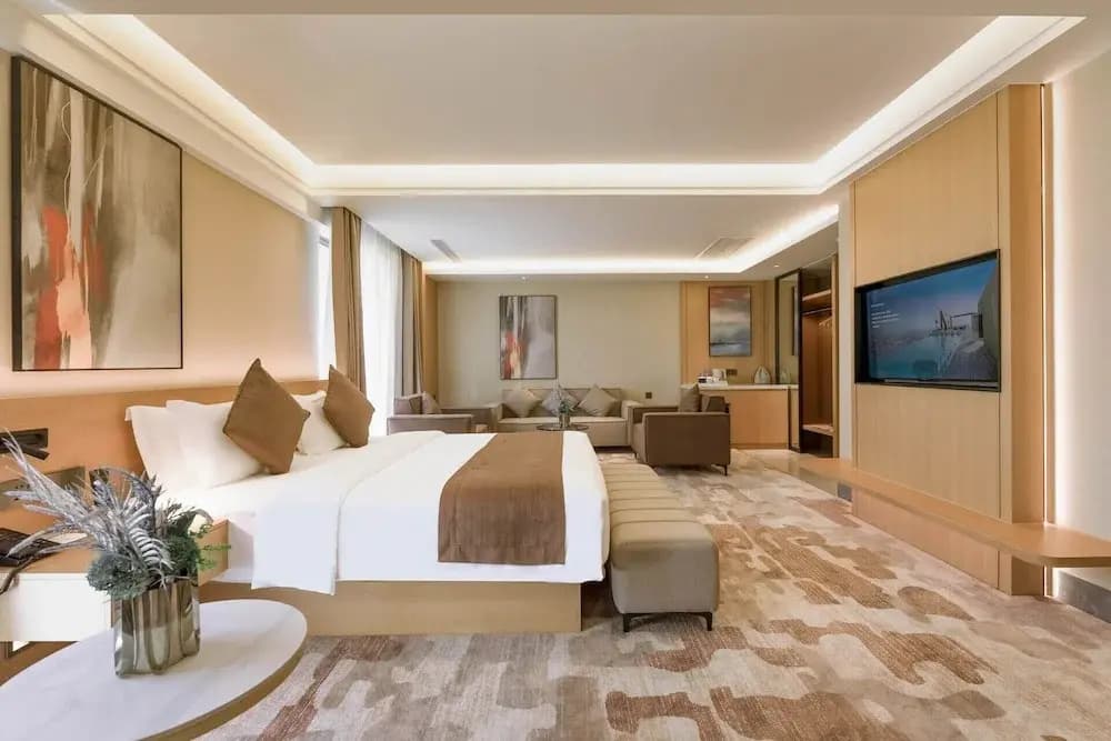 1 Bedroom Luxury Double room with balcony full double bed