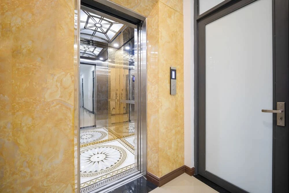 Hotel photo 8