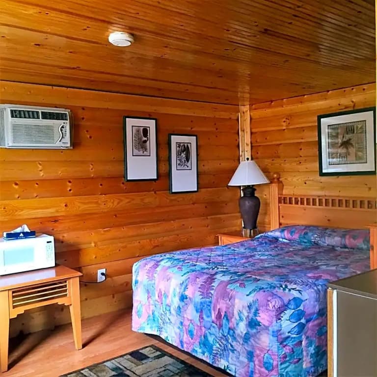 Deluxe Double room full double bed