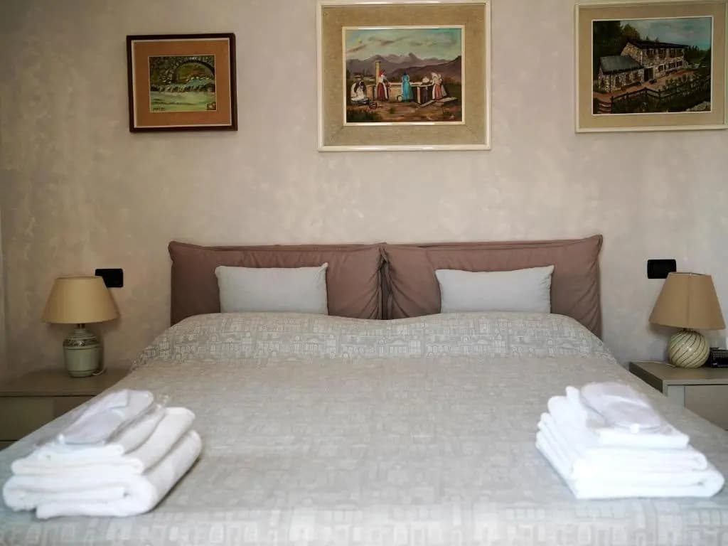 Standard Double room full double bed