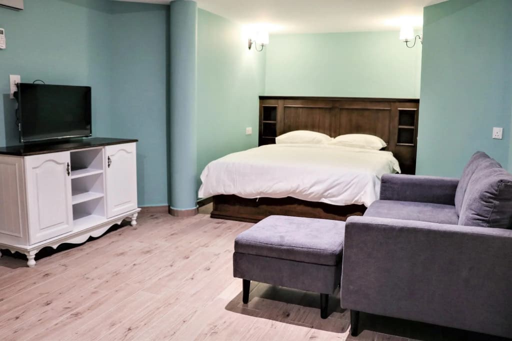 Deluxe Suite