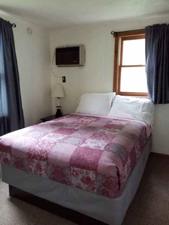 2 Bedrooms Cottage with partial view
