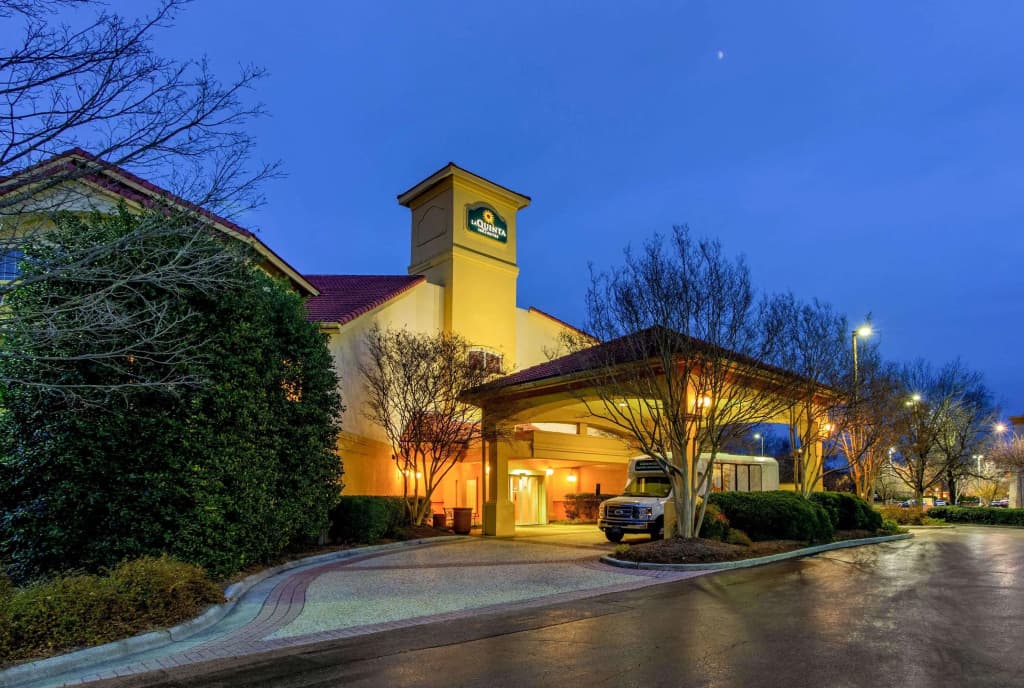 Hotel photo 1