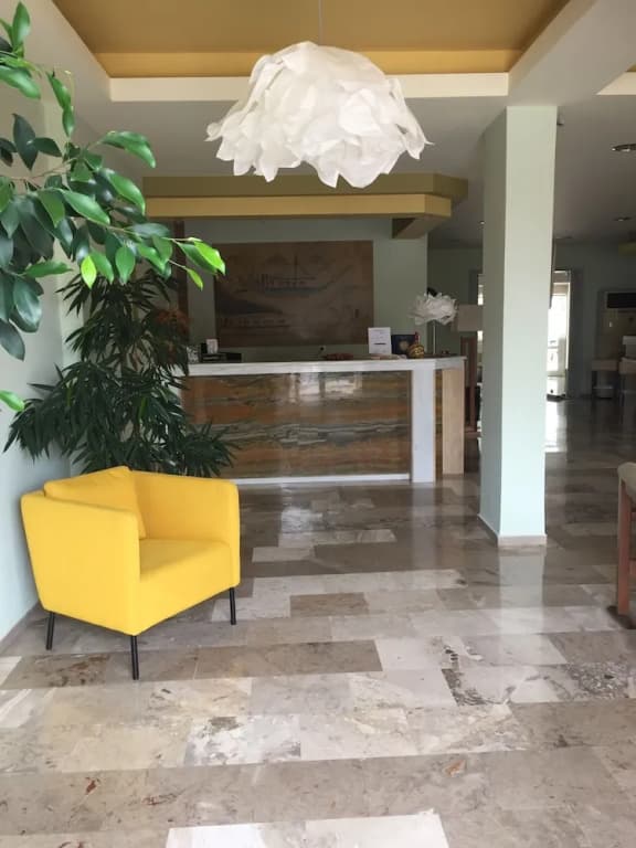 Hotel photo 11