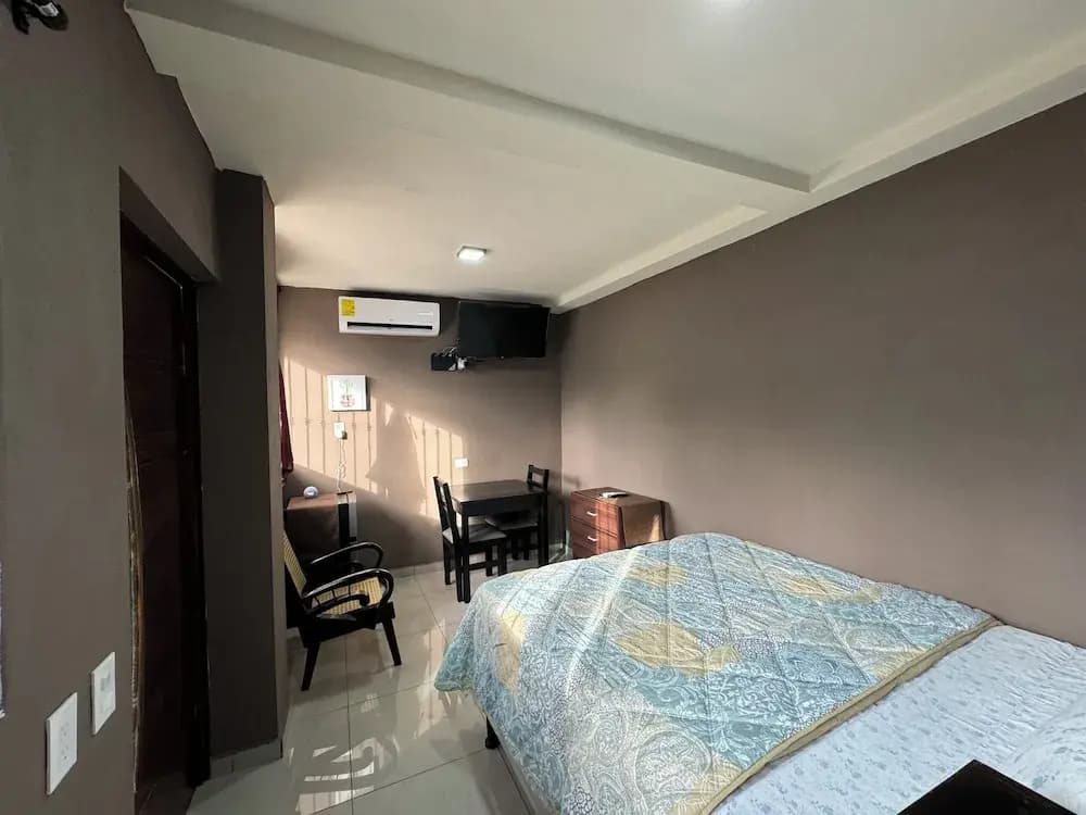 Comfort room