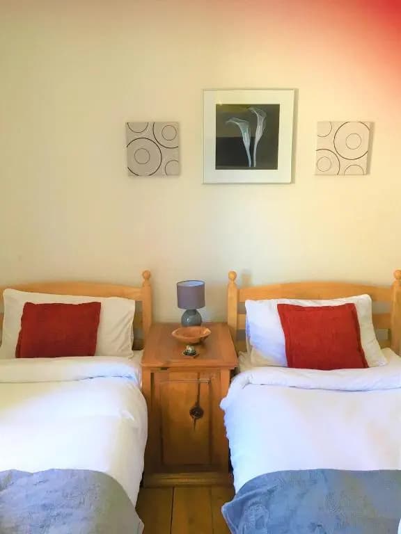 Economy room