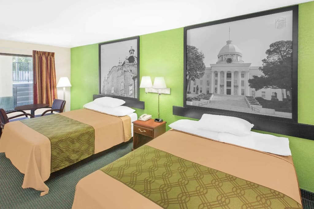 Standard Quadruple room