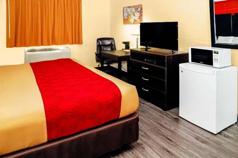 Standard Sextuple room
