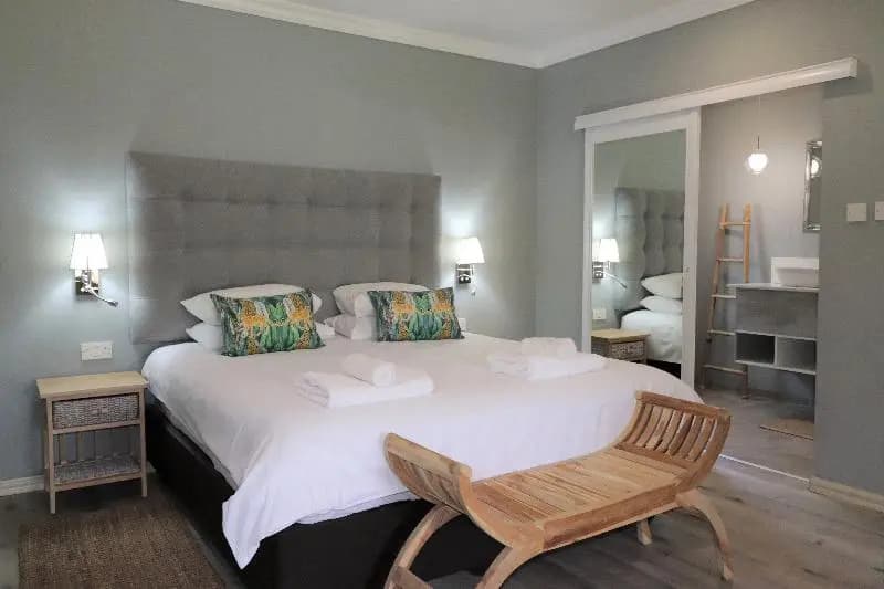 Standard Double room with balcony full double bed