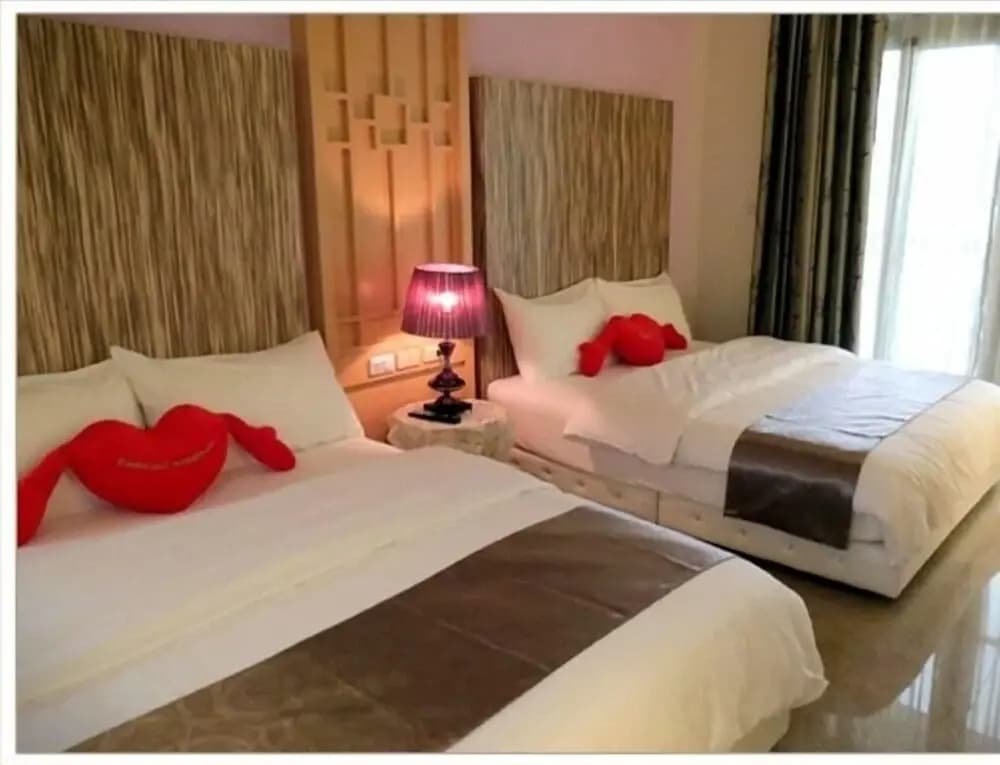 Standard Quadruple room with balcony