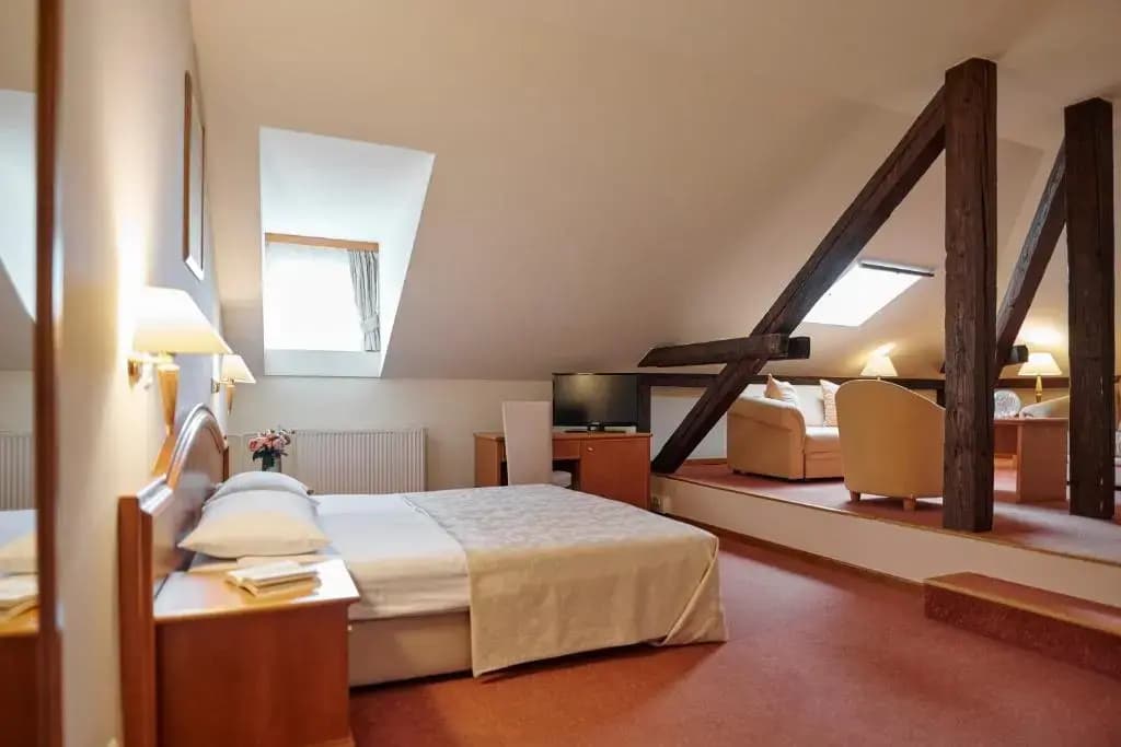 Standard Family room