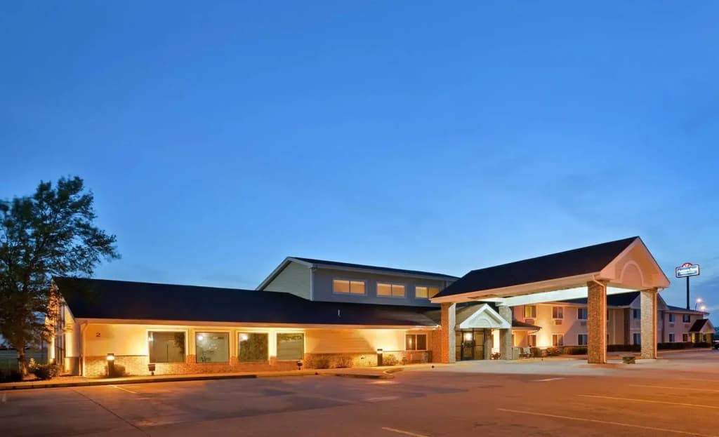 Hotel photo 1