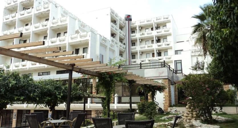 Hotel photo 12