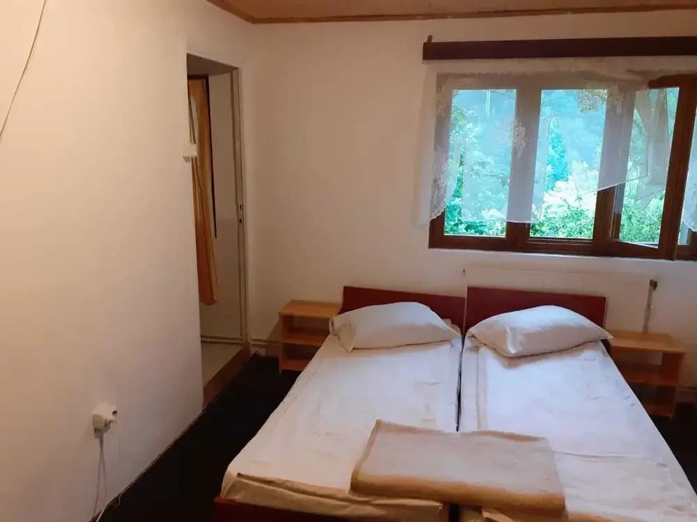Standard Double room with garden view full double bed
