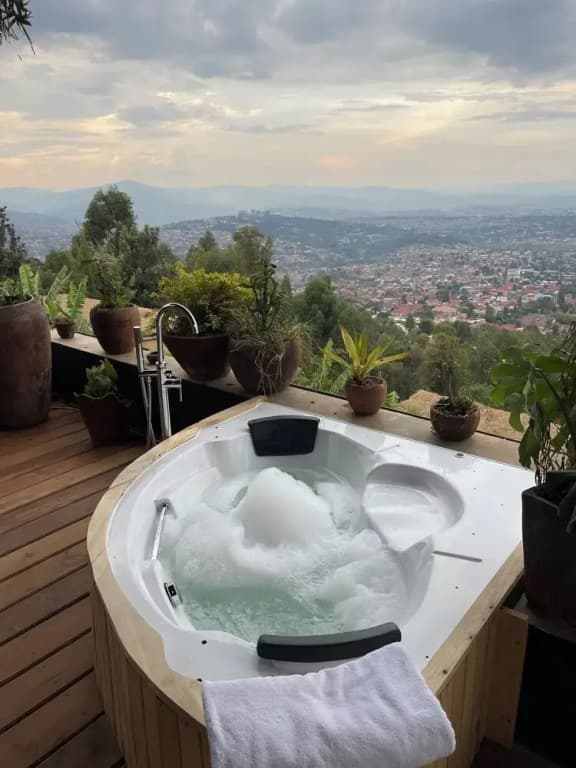 Standard Penthouse room with mountain view