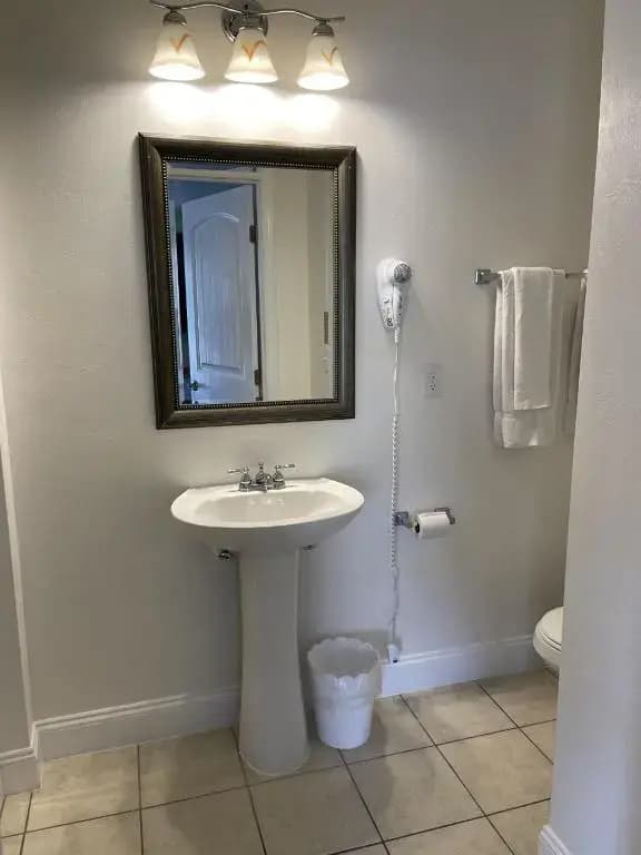 Standard Double room with balcony full double bed
