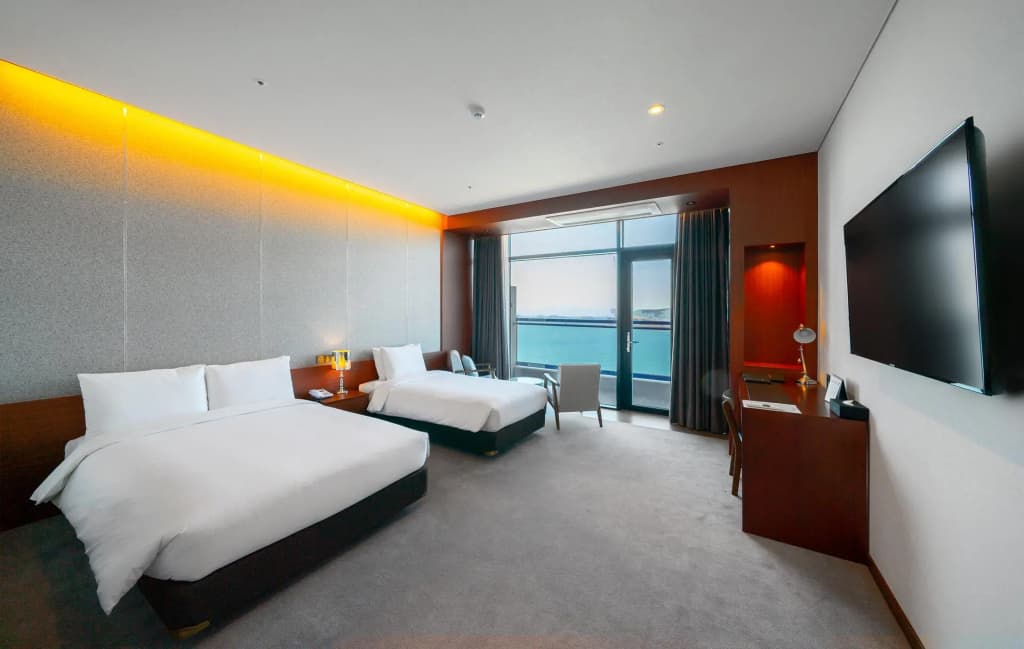 Deluxe Double room twin beds