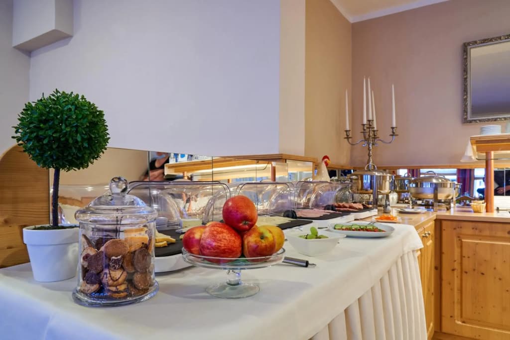 Hotel photo 12