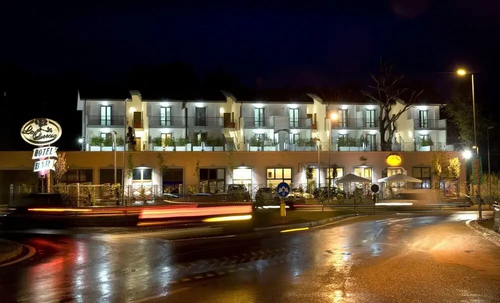 Hotel photo 19