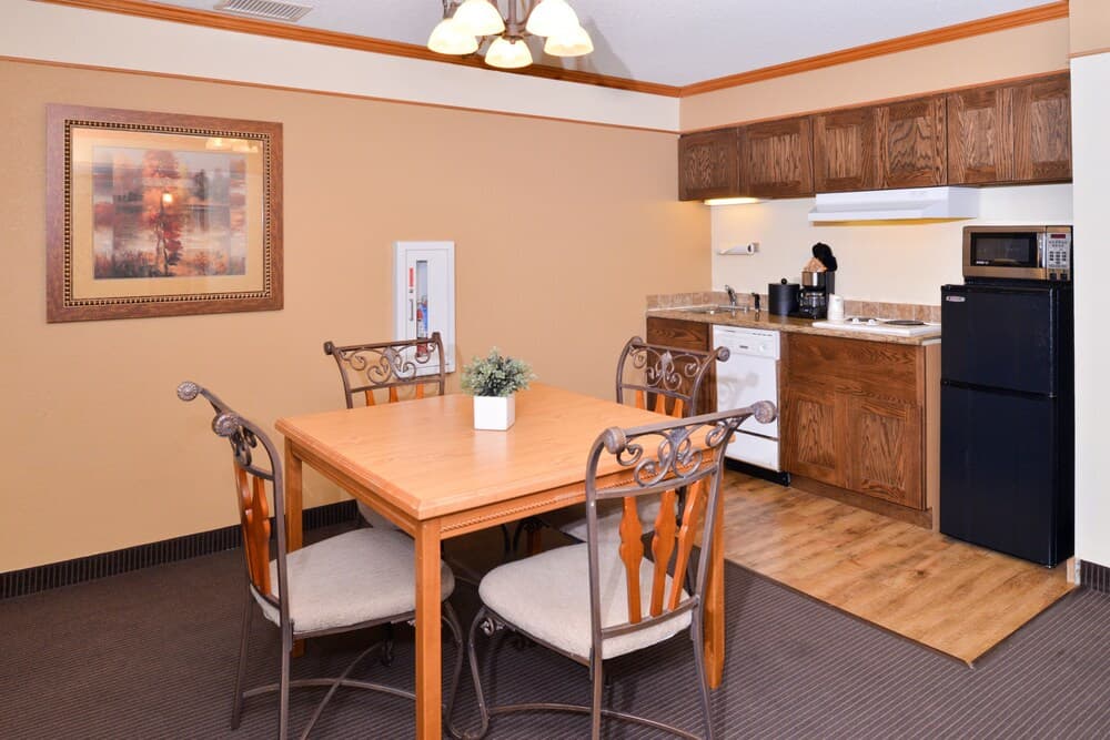 Grand Quadruple Suite