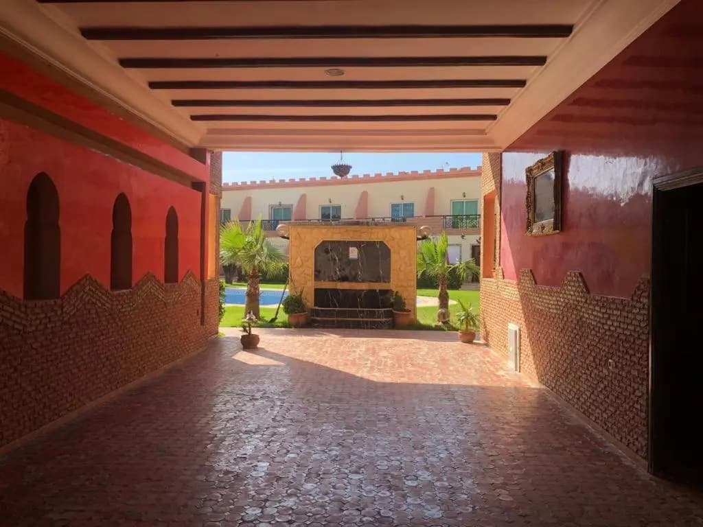 Hotel photo 2
