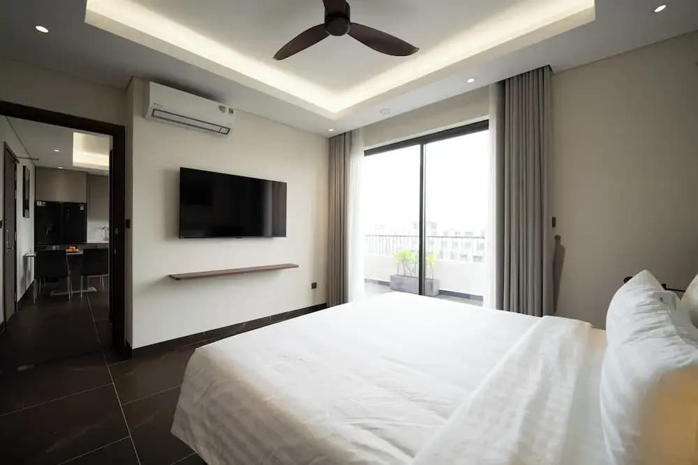 Grand room