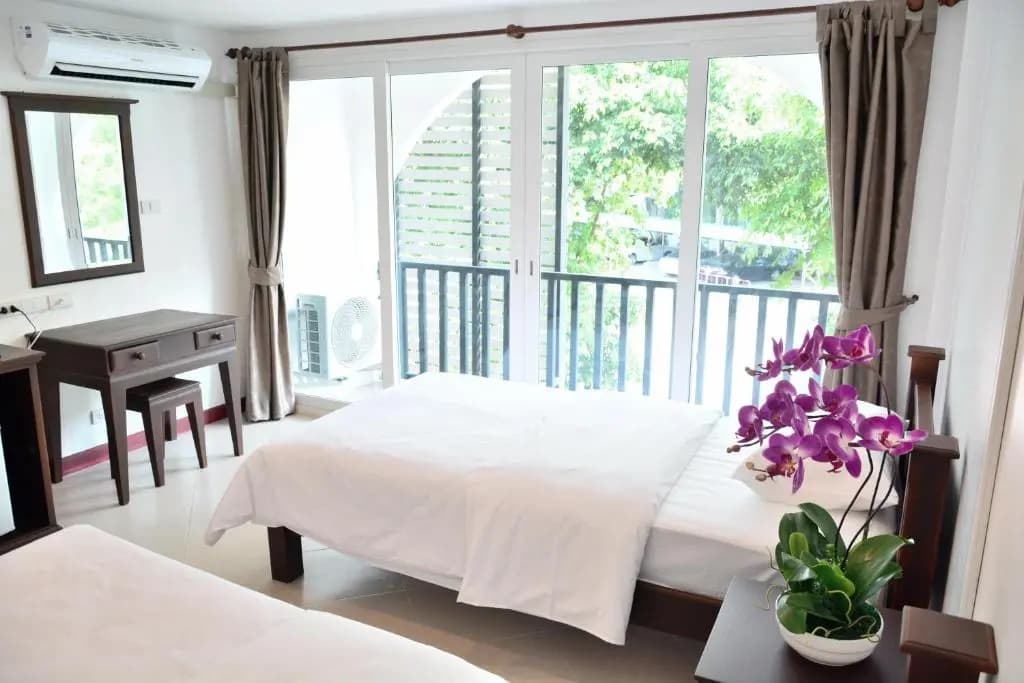 Deluxe Double room twin beds