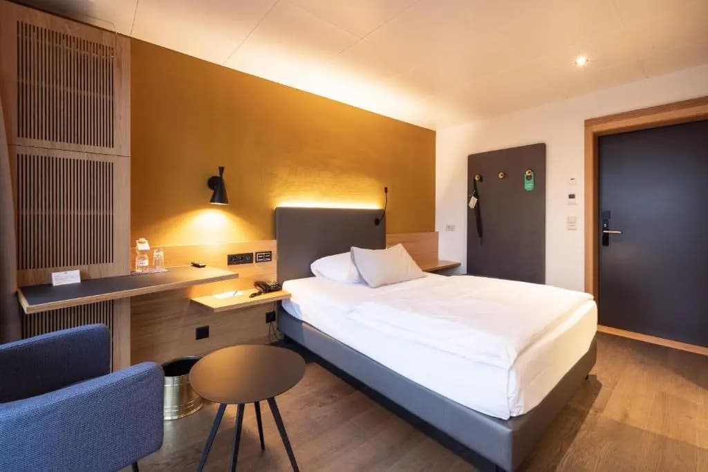 Classic Single room with balcony