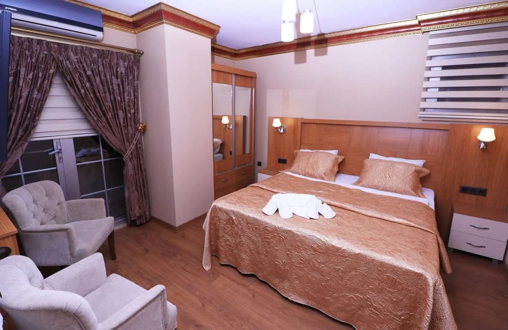 Hotel photo 1