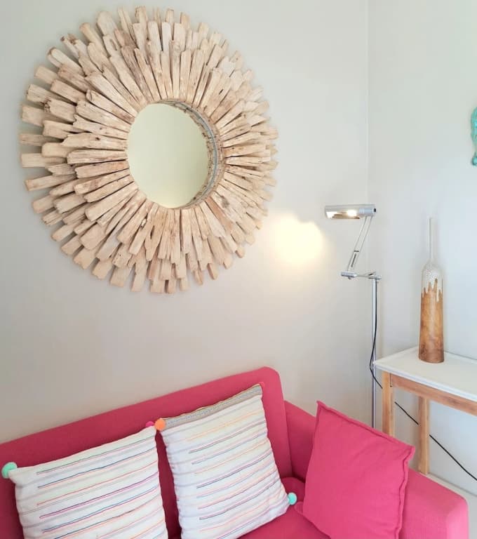 Comfort room