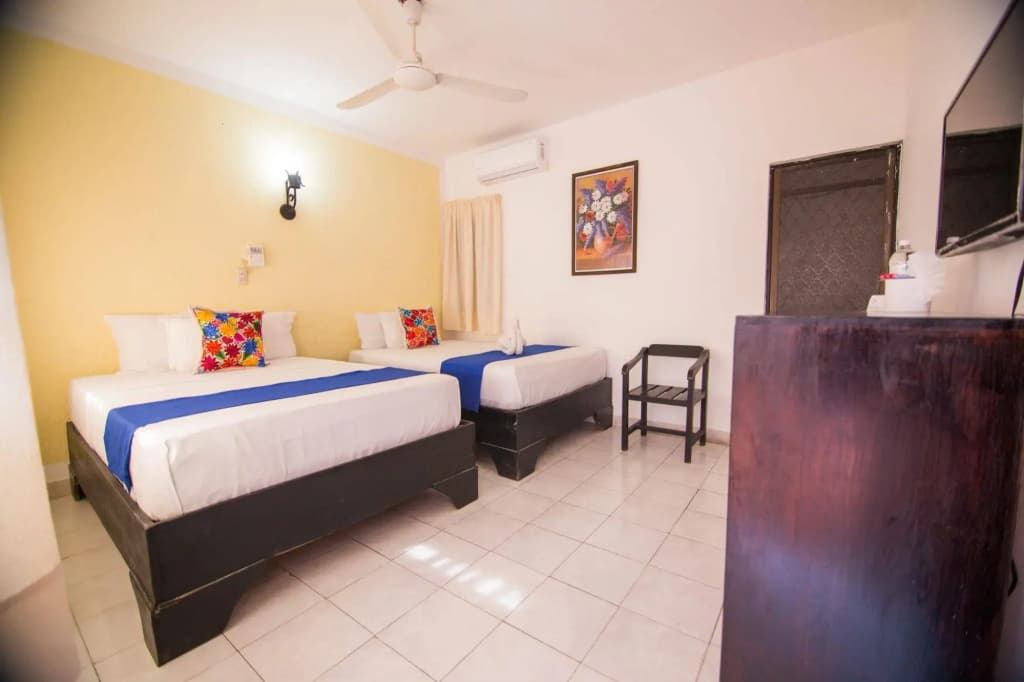 Hotel photo 12