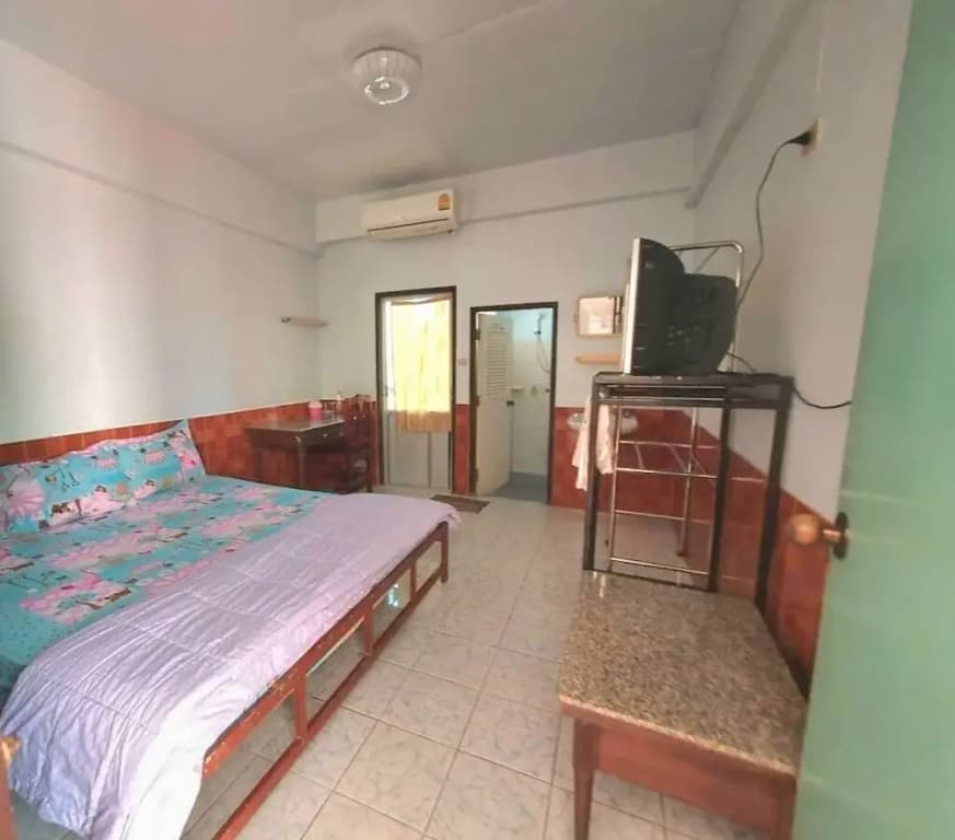 Standard Double room full double bed