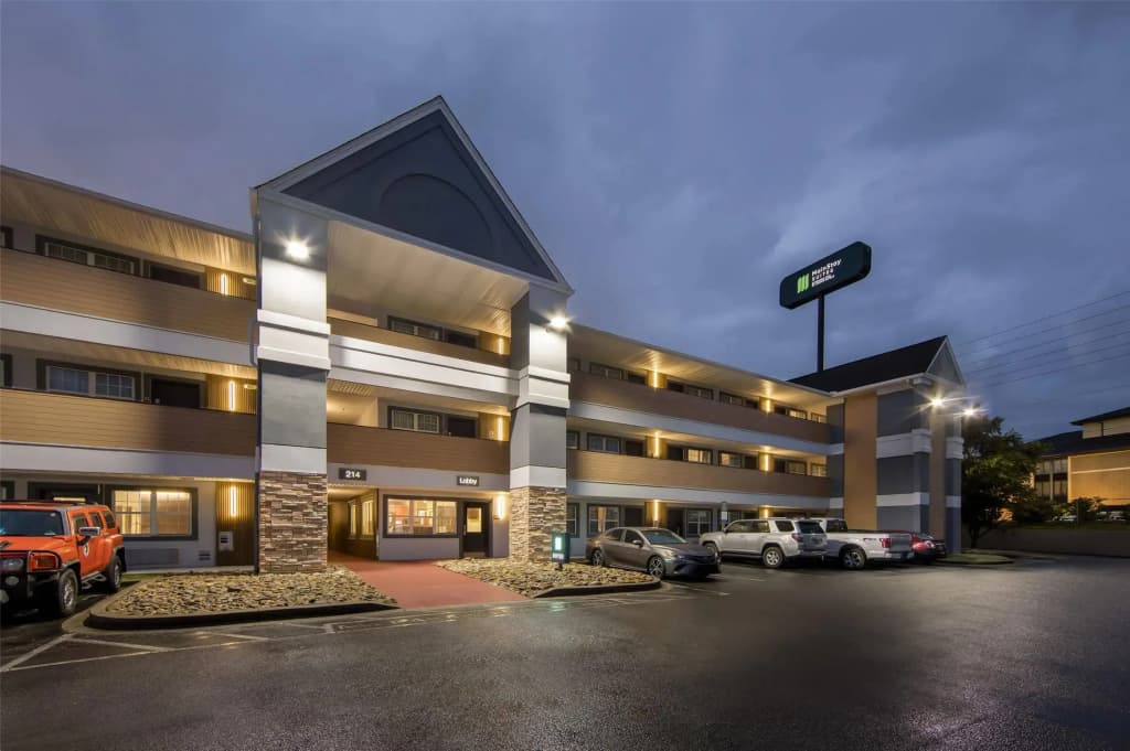Hotel photo 1