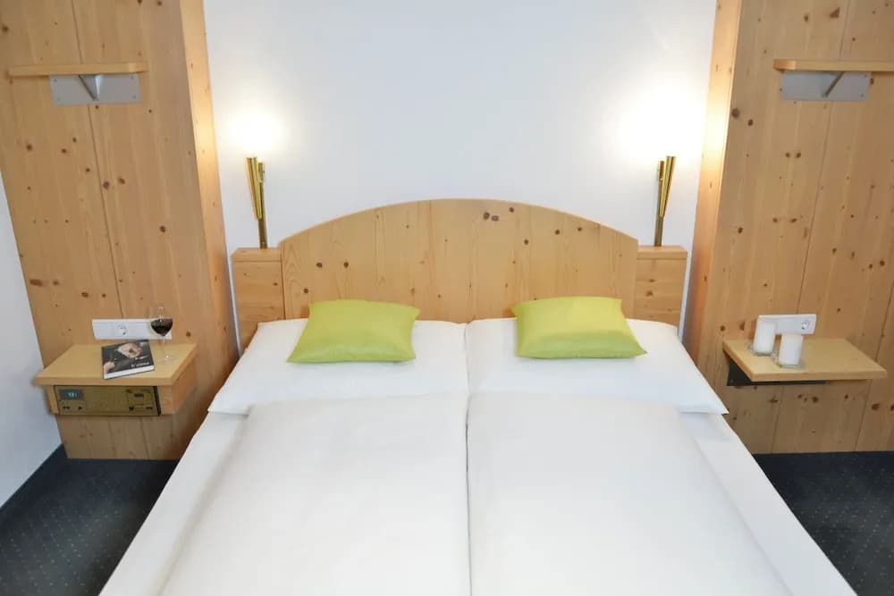 3 Bedrooms Apartment with balcony