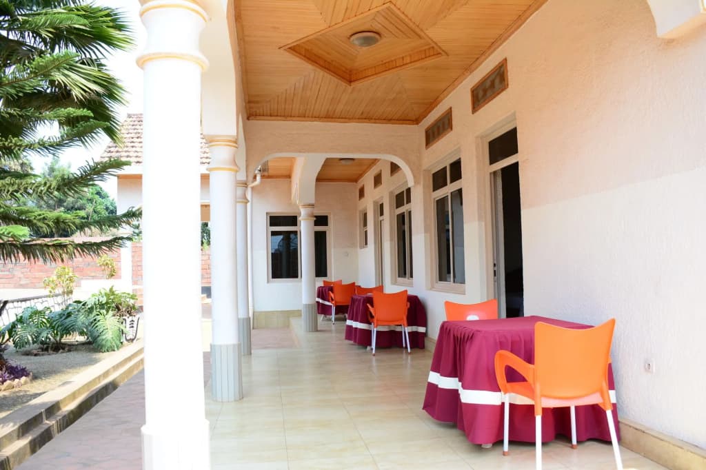 Hotel photo 12