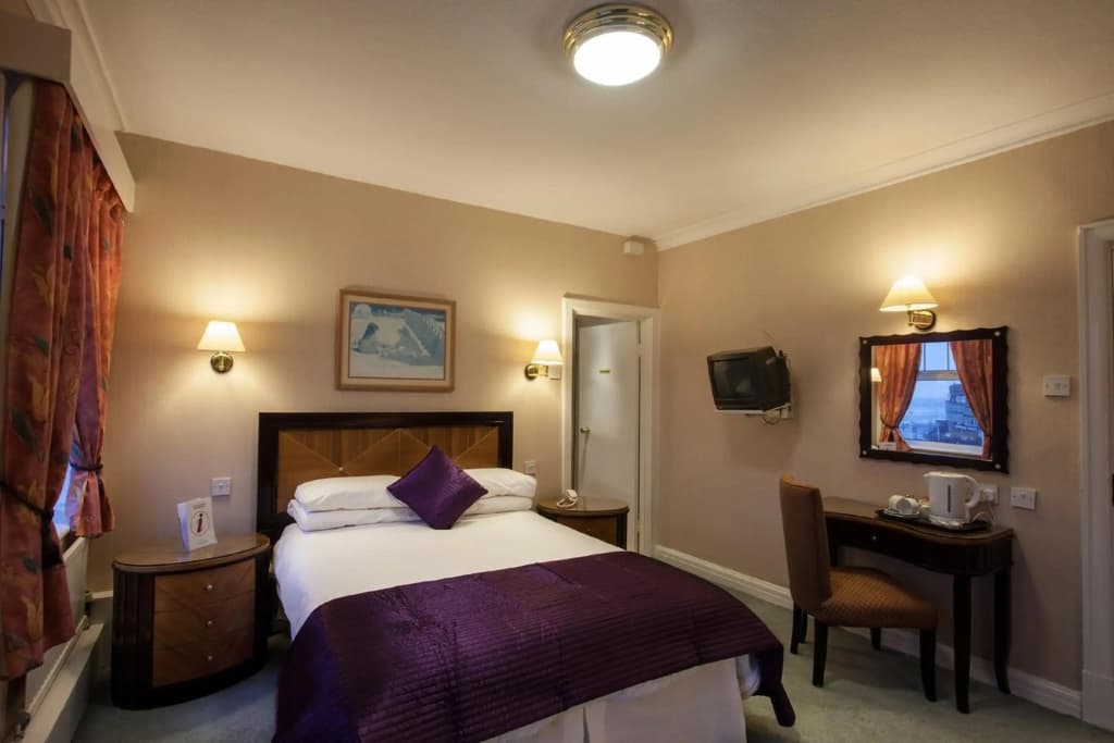 Hotel photo 12