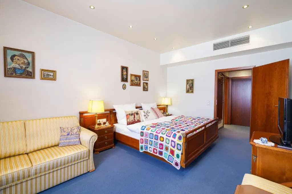 Deluxe Double room full double bed