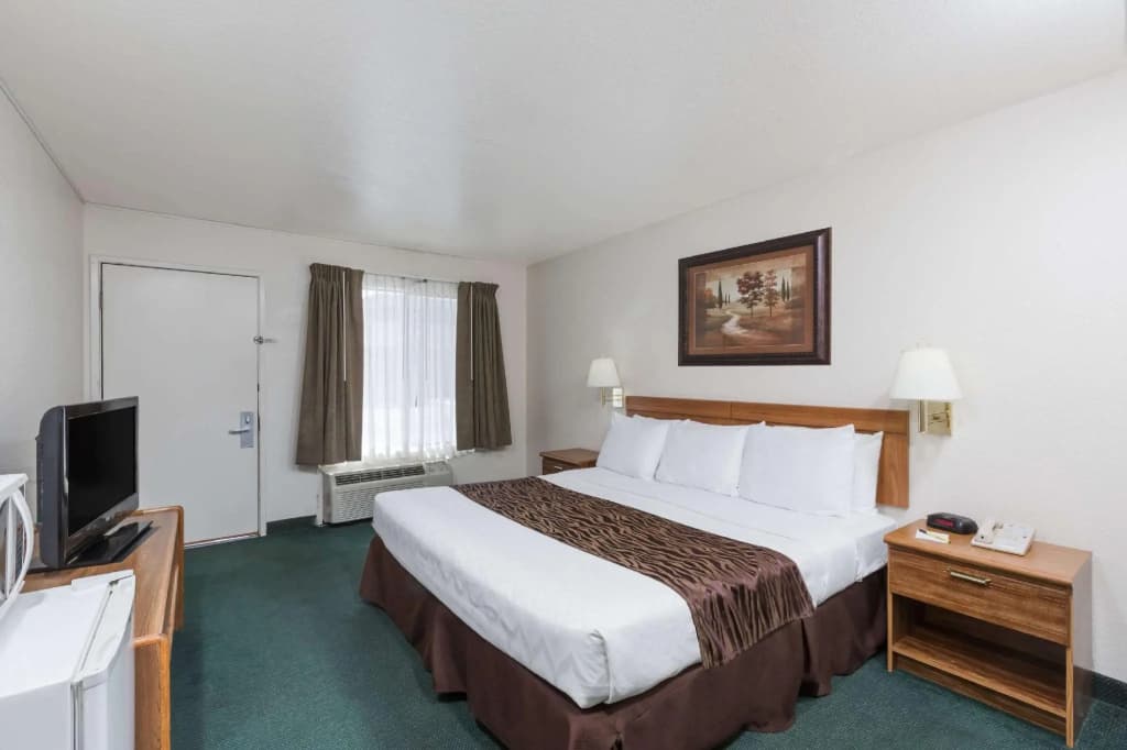 Standard Double room full double bed