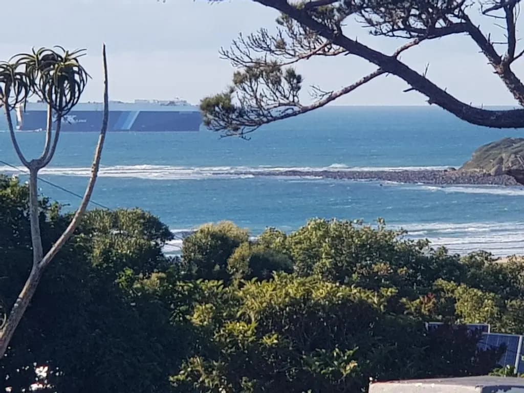 Deluxe Double room with sea view full double bed